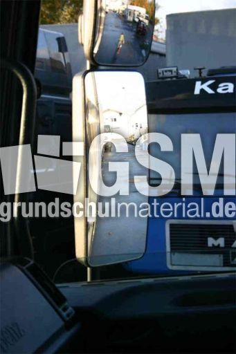 Toter-Winkel rechts Spiegel 18.jpg